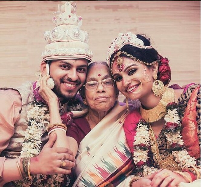রাহুল মহাজনের সঙ্গে বিচ্ছেদের পরই ২০১৫ সালের ২৭ নভেম্বর দুবাইয়ের ব্যবসায়ী রোহিত রায়ের সঙ্গে দ্বিতীয়বার বিয়ের পিঁড়িতে বসেন বিগ বসের প্রাক্তন প্রতিযোগী ডিম্পি গঙ্গোপাধ্যায়। 