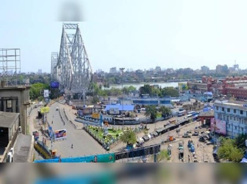 গড়াবে না গাড়ির চাকা। লকডাউনে বন্ধ থাকবে বাস, ট্যাক্সি, অ্যাপ ক্যাব, অটো, টোটো ৷ বন্ধ সব সরকারি-বেসরকারি অফিস, দোকান, কারখানাও ৷ সব বাণিজ্যিক প্রতিষ্ঠান বন্ধ ৷ বন্ধ গুদাম, ওয়ার্কশপও৷
