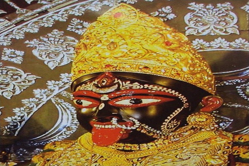 মা কালীকে ডাকা মানে অন্ধকার থেকে আলোয় ফেরা৷ জেনে নিন বৈদিক নিয়ম অনুসারে কোন মন্ত্রবলে মা কালীর কৃপাদৃষ্টি মেলে- মা কালীকে ডাকা মানে অন্ধকার থেকে আলোয় ফেরা৷ জেনে নিন বৈদিক নিয়ম অনুসারে কোন মন্ত্রবলে মা কালীর কৃপাদৃষ্টি মেলে-