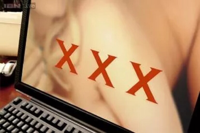 • কোনও ক্লায়েন্ট কল চলার সময় কোনও ব্রাউজারে আপত্তিকর কিছু যাতে খোলা না থাকে, সেটা খেয়াল রাখুন।