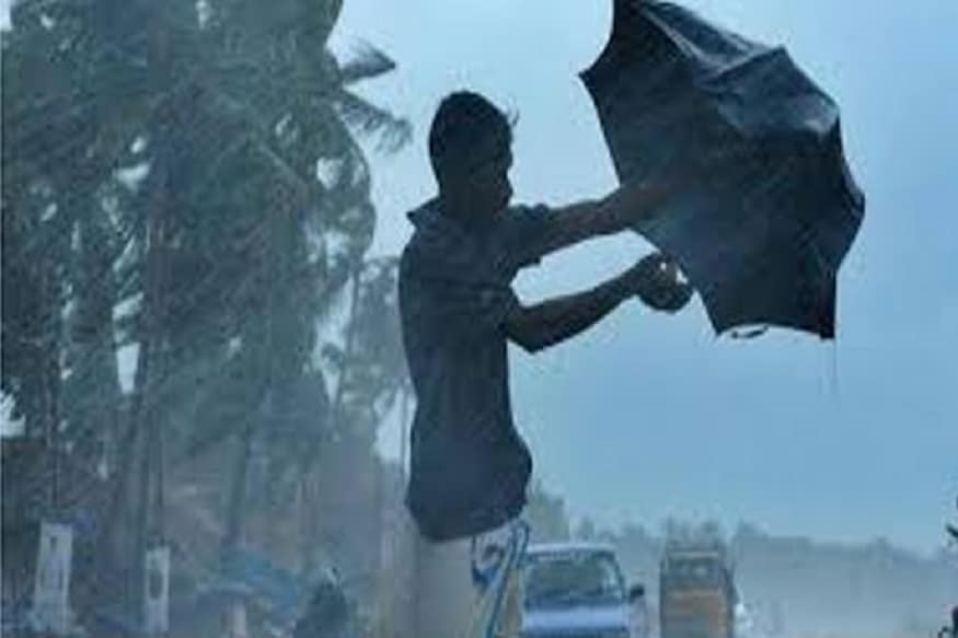 হাওয়া অফিস জানাচ্ছে, আগামী ২ থেকে ৩ ঘণ্টায় নদিয়া ও হাওড়া জেলায় ঝড় ও বৃষ্টি হওয়ার সম্ভাবনা রয়েছে। সঙ্গে ঘণ্টায় ৩০ থেকে ৪০ কিমি বেগে ঝড়৷ বজ্রবিদ্যুৎ-সহ মাঝারি বৃষ্টির সর্তকতা আলিপুর আবহাওয়া দফতরের। হাওয়া অফিস জানাচ্ছে, আগামী ২ থেকে ৩ ঘণ্টায় নদিয়া ও হাওড়া জেলায় ঝড় ও বৃষ্টি হওয়ার সম্ভাবনা রয়েছে। সঙ্গে ঘণ্টায় ৩০ থেকে ৪০ কিমি বেগে ঝড়৷ বজ্রবিদ্যুৎ-সহ মাঝারি বৃষ্টির সর্তকতা আলিপুর আবহাওয়া দফতরের।