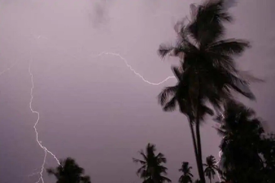 রাজ্যজুড়ে বৃষ্টির পরিমাণ বাড়বে বৃহস্পতিবার। বৃহস্পতিবার বিক্ষিপ্ত ভাবে দমকা ঝড়ো হাওয়া বইতে পারে দক্ষিণবঙ্গে। সঙ্গে বজ্রবিদ্যুৎ-সহ বৃষ্টির সম্ভাবনা। বৃষ্টি চলবে রবিবার পর্যন্ত। রাজ্যজুড়ে বৃষ্টির পরিমাণ বাড়বে বৃহস্পতিবার। বৃহস্পতিবার বিক্ষিপ্ত ভাবে দমকা ঝড়ো হাওয়া বইতে পারে দক্ষিণবঙ্গে। সঙ্গে বজ্রবিদ্যুৎ-সহ বৃষ্টির সম্ভাবনা। বৃষ্টি চলবে রবিবার পর্যন্ত।