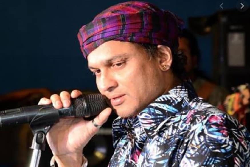 ▪ হাসপাতাল সূত্র জানান গিয়েছে যে তিনি অনেকটাই সুস্থ রয়েছেন৷ তাঁকে ICU থেকে তাকে জেনারেল বেডে সরানো হবে তাড়াতাড়ি৷ ▪ হাসপাতাল সূত্র জানান গিয়েছে যে তিনি অনেকটাই সুস্থ রয়েছেন৷ তাঁকে ICU থেকে তাকে জেনারেল বেডে সরানো হবে তাড়াতাড়ি৷