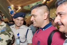 প্রায় এক বছর পর নতুন হেয়ার স্টাইলে আইপিএলের প্রস্তুতি শুরু ধোনির, দেখুন