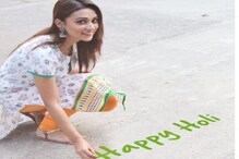 কার কার সঙ্গে রং খেললেন মিমি? দোলে কী বার্তা দিলেন অভিনেত্রী-সাংসদ, দেখুন কার কার সঙ্গে রং খেললেন মিমি? দোলে কী বার্তা দিলেন অভিনেত্রী-সাংসদ, দেখুন