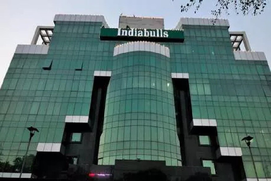 করোনা ভাইরাসের জেরে স্তব্ধ অর্থনৈতিক কর্মকাণ্ড৷ গোটা বিশ্বের মতোই দেশজুড়ে মন্দার আশঙ্কা৷ এই অবস্থায় বহু বেসরকারি সংস্থার কর্মীদের বেতন সংকোচনের আশঙ্কা করা হচ্ছে৷ সেই আশঙ্কাকে সত্যি করেই কর্মীদের একাংশের বেতন সংকোচনের পথে হাঁটল ইন্ডিয়াবুলস হাউসিং ফিনান্স৷ PHOTO- FILE করোনা ভাইরাসের জেরে স্তব্ধ অর্থনৈতিক কর্মকাণ্ড৷ গোটা বিশ্বের মতোই দেশজুড়ে মন্দার আশঙ্কা৷ এই অবস্থায় বহু বেসরকারি সংস্থার কর্মীদের বেতন সংকোচনের আশঙ্কা করা হচ্ছে৷ সেই আশঙ্কাকে সত্যি করেই কর্মীদের একাংশের বেতন সংকোচনের পথে হাঁটল ইন্ডিয়াবুলস হাউসিং ফিনান্স৷ PHOTO- FILE