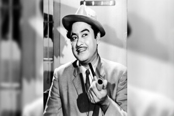 পয়লা বৈশাখে কিশোর কুমারের ফেভারিট ছিল 'মাখন চিংড়ি' আর 'গোটা মশলার মাংস' পয়লা বৈশাখে কিশোর কুমারের ফেভারিট ছিল 'মাখন চিংড়ি' আর 'গোটা মশলার মাংস'