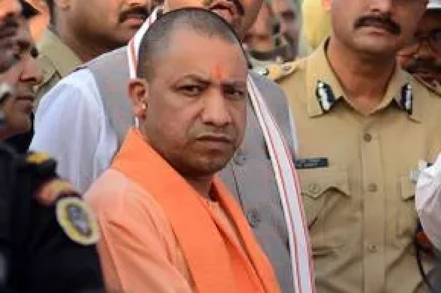 একটি হিন্দি দৈনিকের খবর অনুযায়ী, পিতৃবিয়োগের খবর পেয়ে কয়েক মুহূর্তের জন্য চোখের পাতা ভিজেউঠেছিল উত্তর প্রদেশের মুখ্যমন্ত্রীর৷ কিন্তু সেই শোক চাপা দিয়েও বৈঠক চালিয়ে যান তিনি৷ PHOTO-FILE একটি হিন্দি দৈনিকের খবর অনুযায়ী, পিতৃবিয়োগের খবর পেয়ে কয়েক মুহূর্তের জন্য চোখের পাতা ভিজেউঠেছিল উত্তর প্রদেশের মুখ্যমন্ত্রীর৷ কিন্তু সেই শোক চাপা দিয়েও বৈঠক চালিয়ে যান তিনি৷ PHOTO-FILE