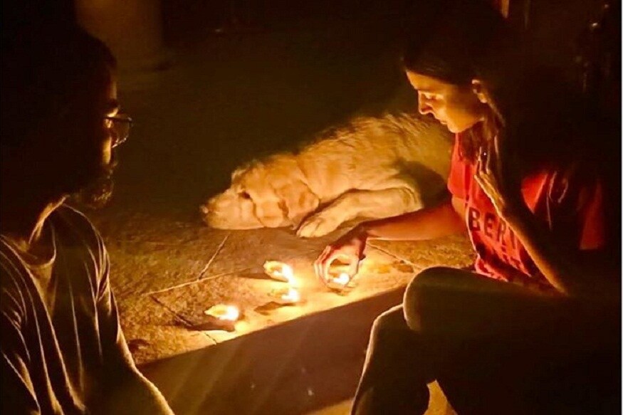 রাত ৯ টায় এবার প্রদীপ জ্বালিয়ে প্রধানমন্ত্রী নরেন্দ্র মোদির পাশে দাঁড়ালো স্পোর্টসের তারকরা । বিরাট কোহলি ও অনুষ্কা শর্মা থেকে শুরু করা যুবরাজ সিং রাত ৯ টায় এবার প্রদীপ জ্বালিয়ে প্রধানমন্ত্রী নরেন্দ্র মোদির পাশে দাঁড়ালো স্পোর্টসের তারকরা । বিরাট কোহলি ও অনুষ্কা শর্মা থেকে শুরু করা যুবরাজ সিং