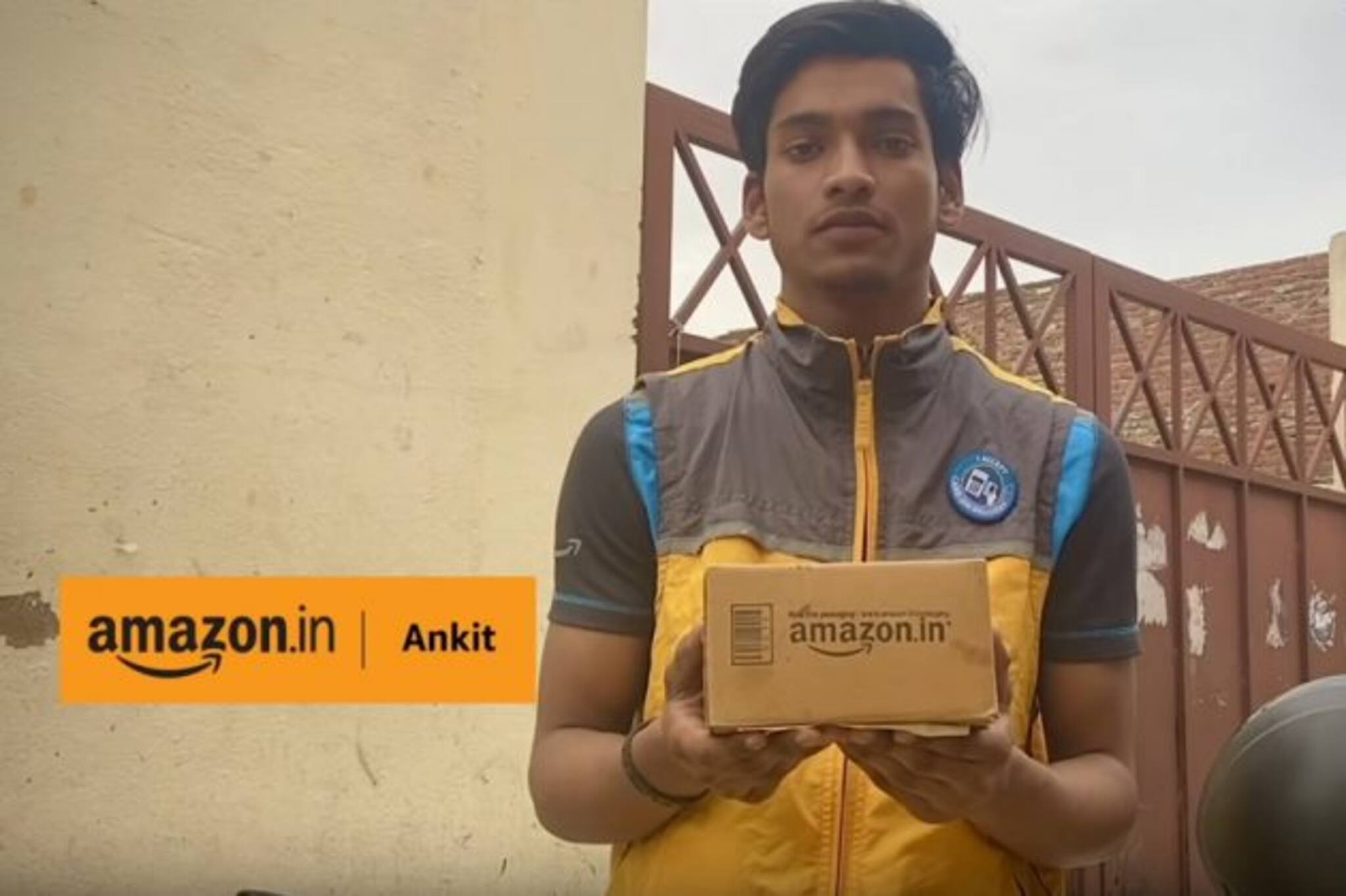 লকডাউনে কর্মরত ডেলিভারি এজেন্টদের প্রশংসা Amazon, BigBasket, Grofers, MedLife-র