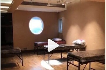 Lisa massage therapist langley canada