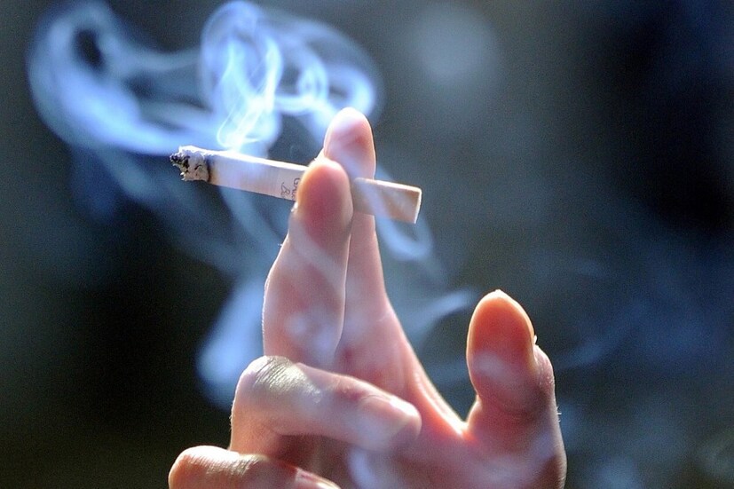 প্যাসিভ স্মোকিং সরাসরি ধূমপানের মতোই ক্ষতিকর। নতুন গবেষণায় দেখা গিয়েছে, প্যাসিভ স্মোকিংয়ের ফলে বাচ্চাদের ওজন বেড়ে যায় বহুগুণে। 