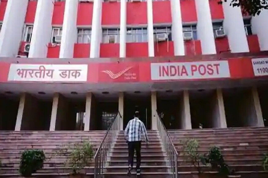৫ বছরের জন্য টাইম ডিপোজিট স্কিমে ৫ লক্ষ টাকা জমা করলে তাতে ৬.৭ শতাংশ বছরে কম্পাউডিং হিসেবে সুদ মিলবে ৷ ম্যাচিউরিটিতে এই টাকা বেড়ে ৬,৬৯,১১৩ টাকা হয়ে গিয়েছে ৷ অথার্ৎ আপনি ১.৬৯ লক্ষ টাকা সুদ হিসেবে পাবেন ৷ ৩ বছরের জন্য জমা করলে ম্যাচিউরিটি অ্যামাউন্ট ৫.৭৮ লক্ষ টাকা হয়, ২ বছরের জন্য জমা করলে ৫.৫১ লক্ষ টাকা ও ১ বছরের জন্য জমা করলে মিলবে ৫.২৫ লক্ষ টাকা ৷ ৫ বছরের জন্য টাইম ডিপোজিট স্কিমে ৫ লক্ষ টাকা জমা করলে তাতে ৬.৭ শতাংশ বছরে কম্পাউডিং হিসেবে সুদ মিলবে ৷ ম্যাচিউরিটিতে এই টাকা বেড়ে ৬,৬৯,১১৩ টাকা হয়ে গিয়েছে ৷ অথার্ৎ আপনি ১.৬৯ লক্ষ টাকা সুদ হিসেবে পাবেন ৷ ৩ বছরের জন্য জমা করলে ম্যাচিউরিটি অ্যামাউন্ট ৫.৭৮ লক্ষ টাকা হয়, ২ বছরের জন্য জমা করলে ৫.৫১ লক্ষ টাকা ও ১ বছরের জন্য জমা করলে মিলবে ৫.২৫ লক্ষ টাকা ৷