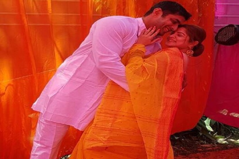 গায়ে হলুদের ছবিতে যেন পূর্ণতা প্রাপ্তির পথে শ্রাবন্তী ৷ ছবি সৌজন্যে ইনস্টাগ্রাম ৷