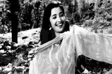 মহানায়িকার জন্মদিন: রমা থেকে রুপোলি পর্দার সুচিত্রা মহানায়িকার জন্মদিন: রমা থেকে রুপোলি পর্দার সুচিত্রা