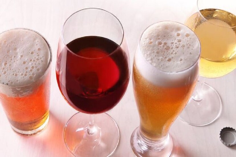 ১৬৬৫ সাল থেকে এই অ্যালে বা ওয়াইনে বিভিন্ন কড়া ভেষজ মিশিয়ে বানানো হত ওষুধ ৷ এই ওষুধ সাহায্য করত প্লেগের বিরুদ্ধে লড়াইতে ৷ এই ককটেলের নামই হয় প্লেগ ওয়াটার ৷ ইংল্যান্ডে শুরু হয় এই ওষুধের ব্যবহার ৷ Photo- Representive 