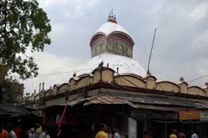দুর্বলতা ও অশিক্ষা জীবনের সব থেকে বড় অভিশাপ, তাই প্রতিটি মায়েরই সন্তানের প্রতি তাঁর ইষ্ট দেবতার কাছে এই প্রার্থনা থাকে ৷ দুর্বলতা ও অশিক্ষা জীবনের সব থেকে বড় অভিশাপ, তাই প্রতিটি মায়েরই সন্তানের প্রতি তাঁর ইষ্ট দেবতার কাছে এই প্রার্থনা থাকে ৷