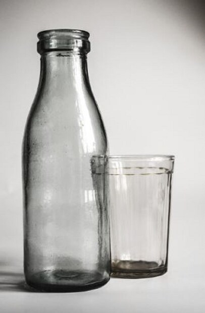 কাঁচের কোনও জিনিস ও টাকার ওপর এই জীবাণু বেঁচে থাকার স্থায়িত্বকালটা দ্বিতীয়দিন অবধি ৷ 