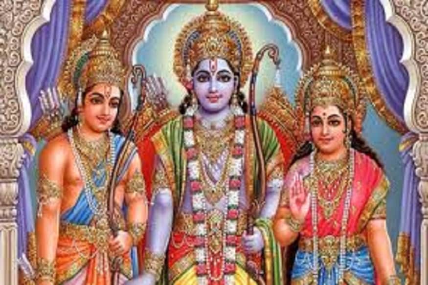 অন্যকে সম্মান দিলেই তবে সম্মান পাওয়া যায় ৷ মা-বাবা হলেন স্বয়ং ভগবান ৷ এই কথা অনেকে মানলেও এই পথ অবলম্বন করতে সক্ষম হননা ৷ কিন্তু রামচন্দ্রই প্রথম প্রতিষ্ঠা করেছিলেন বাবা-মাকে ঠিক কেমন সম্মান করা উচিৎ ৷ অন্যকে সম্মান দিলেই তবে সম্মান পাওয়া যায় ৷ মা-বাবা হলেন স্বয়ং ভগবান ৷ এই কথা অনেকে মানলেও এই পথ অবলম্বন করতে সক্ষম হননা ৷ কিন্তু রামচন্দ্রই প্রথম প্রতিষ্ঠা করেছিলেন বাবা-মাকে ঠিক কেমন সম্মান করা উচিৎ ৷