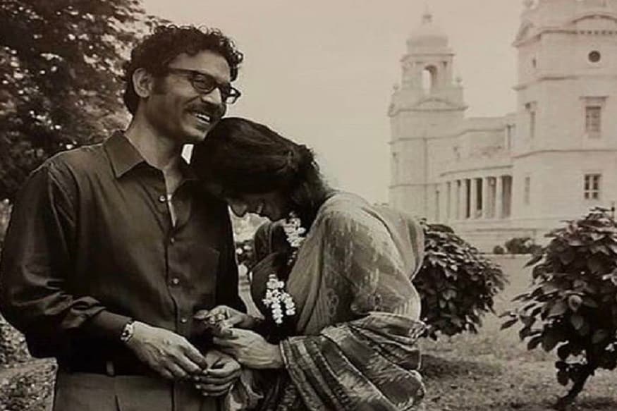 অনেক লড়াইয়ের সমাপ্তি। জীবন বলে দিল আলবিদা। তবু তিনি থাকবেন। তিনি ছিলেন মনজুড়ে। তিনি থাকবেন হৃদয়জুড়ে। Photo Source: Twitter অনেক লড়াইয়ের সমাপ্তি। জীবন বলে দিল আলবিদা। তবু তিনি থাকবেন। তিনি ছিলেন মনজুড়ে। তিনি থাকবেন হৃদয়জুড়ে। Photo Source: Twitter