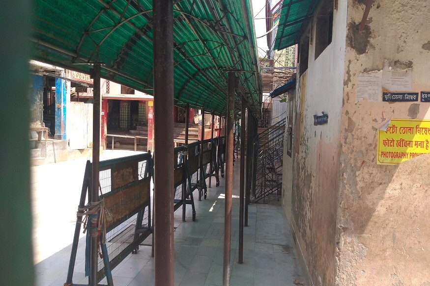 কালীঘাট মন্দির কমিটির সহ-সভাপতি না যাওয়াই একই নাকি বাবলু হালদার জানান, কালীঘাট মন্দির কমিটির সহ-সভাপতি না যাওয়াই একই নাকি বাবলু হালদার জানান,