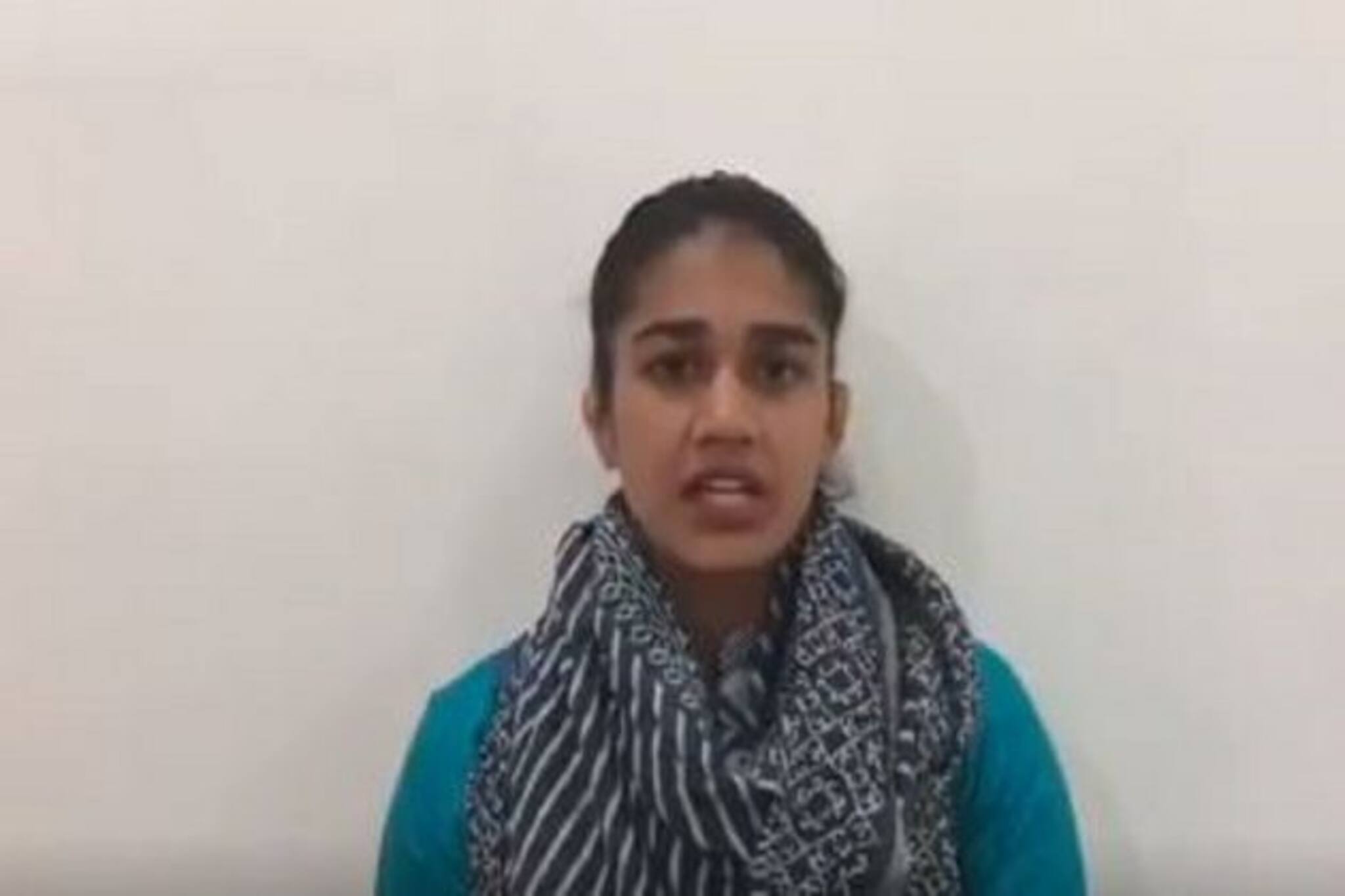 ‘আমি জায়েরা ওয়াসিম নই, আমাকে কেউ হুমকি দিতে আসবেন না..’ জবাব ববিতা ফোগাটের