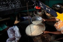 রেশনের চাল, আটা পাচার রুখলেন গ্রামের মহিলারা, গ্রেপ্তার দুই,তদন্তে পুলিশ