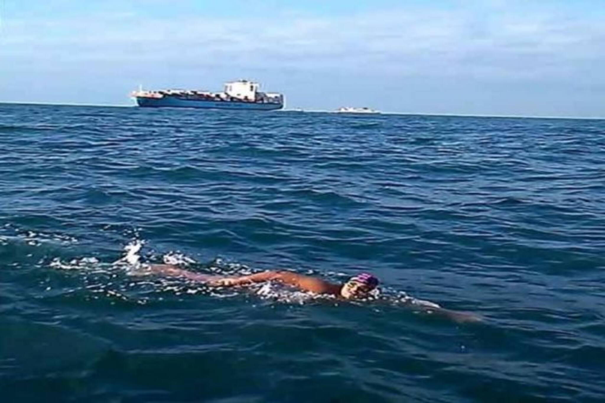 লকডাউনে কিভাবে সময় কাটাচ্ছেন ইংলিশ চ্যানেল জয়ী সায়নী!