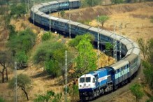 Corona থেকে রেলকর্মীদের সুরক্ষা দিতে উদ্যোগী রেল Corona থেকে রেলকর্মীদের সুরক্ষা দিতে উদ্যোগী রেল