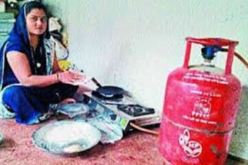 উজ্জ্বলা স্কিমে মিলবে ৩টি সিলিন্ডার বিনামূল্যে! জরুরি ভিত্তিতে কাজ করছে সরকার