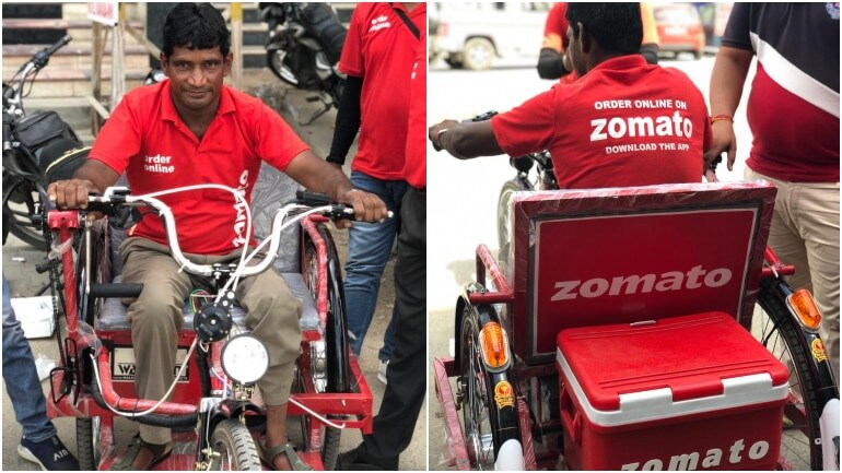 *জোম্যাটো সিইও দীপিন্দর গোয়েল বলেন, “বিশ্ব এক বিরাট সমস্যার মুখোমুখি হয়েছে। এখনও কোনও সুরাহার খোঁজ মেলেনি। এই মারণ বাইরাসের প্রকোপে সবথেকে বাজে অবস্থায় ফুড ডেলিভারি সংস্থা গুলি। এটাই সময় যখন আমরা নিজেরাই নিজেদের দিকে সহয়োগিতার হাত বাড়িয়ে দিয়ে পিছিয়ে পড়াকে সামনের সারিতে আনতে পারব।” সংগৃহীত ছবি । *জোম্যাটো সিইও দীপিন্দর গোয়েল বলেন, “বিশ্ব এক বিরাট সমস্যার মুখোমুখি হয়েছে। এখনও কোনও সুরাহার খোঁজ মেলেনি। এই মারণ বাইরাসের প্রকোপে সবথেকে বাজে অবস্থায় ফুড ডেলিভারি সংস্থা গুলি। এটাই সময় যখন আমরা নিজেরাই নিজেদের দিকে সহয়োগিতার হাত বাড়িয়ে দিয়ে পিছিয়ে পড়াকে সামনের সারিতে আনতে পারব।” সংগৃহীত ছবি ।