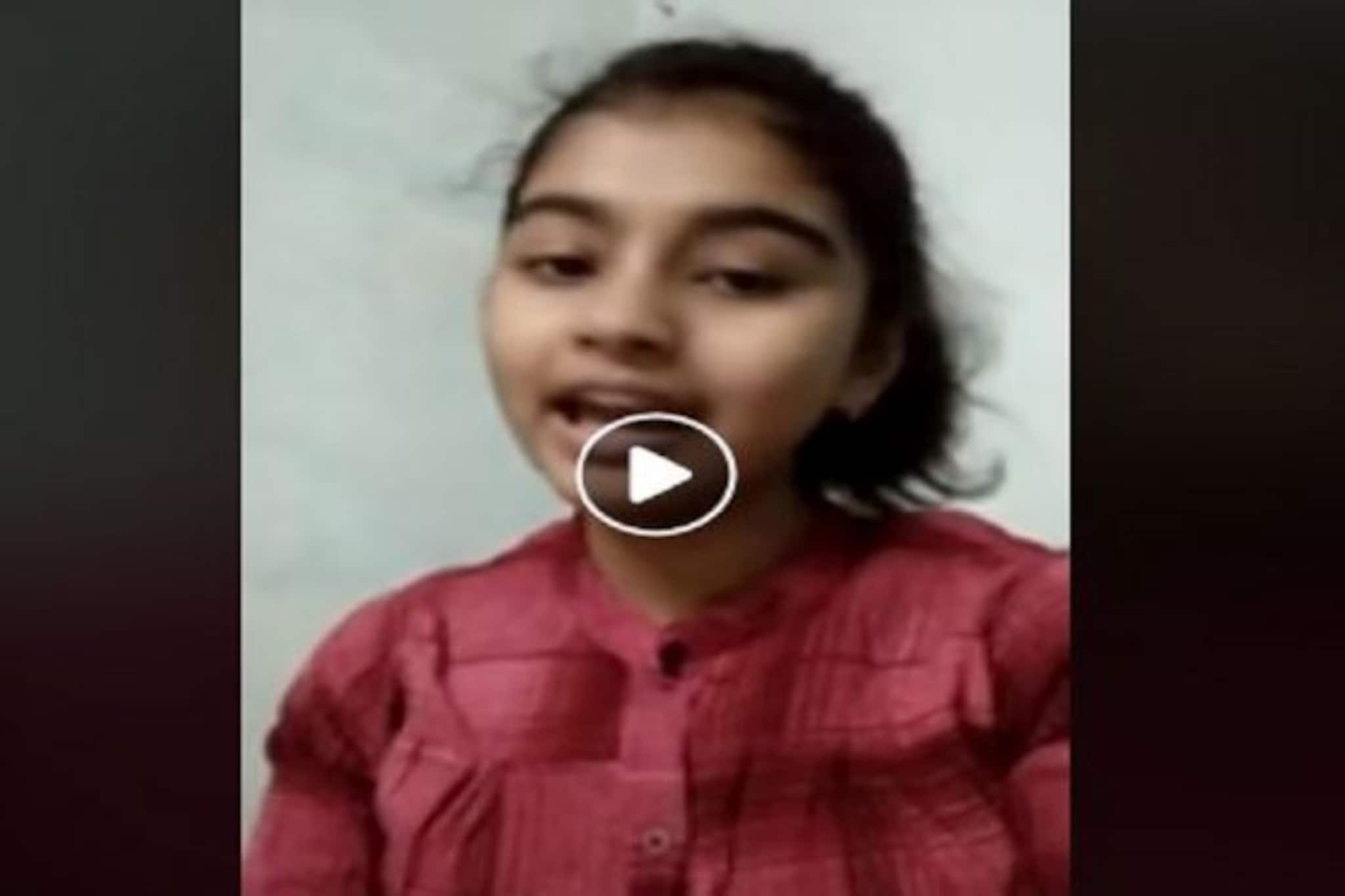 লকডাউনে তোলপাড় সোশ্যাল মিডিয়া লতা মঙ্গেশকরের গানে, যুবতীর সুরেলা কন্ঠে কাঁপল