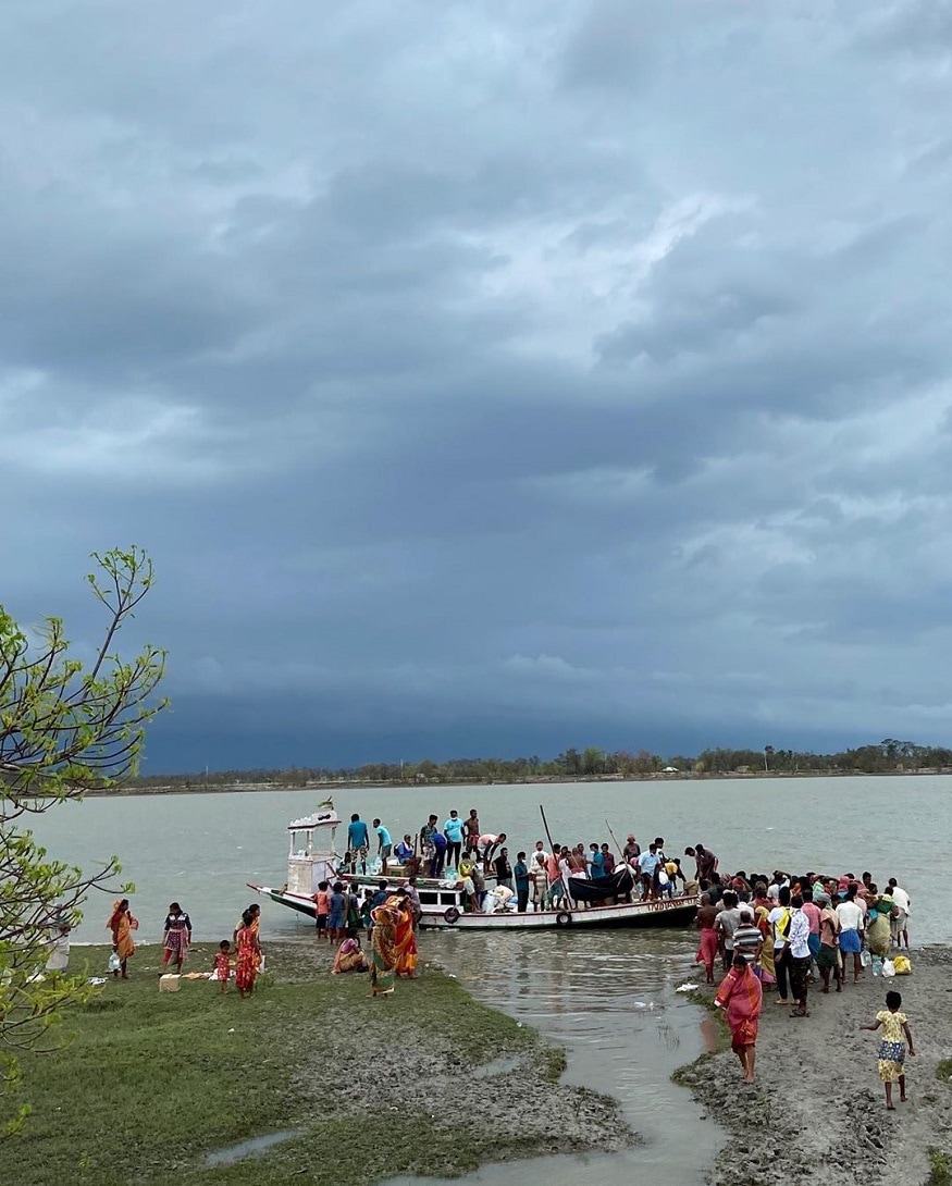 ইনস্টাগ্রাম প্রোফাইলে বিরসা সেই ছবি শেয়ার করেছেন। আর সুন্দর একটি লেখা লিখেছেন। তিনি লিখেছেন, ইনস্টাগ্রাম প্রোফাইলে বিরসা সেই ছবি শেয়ার করেছেন। আর সুন্দর একটি লেখা লিখেছেন। তিনি লিখেছেন,