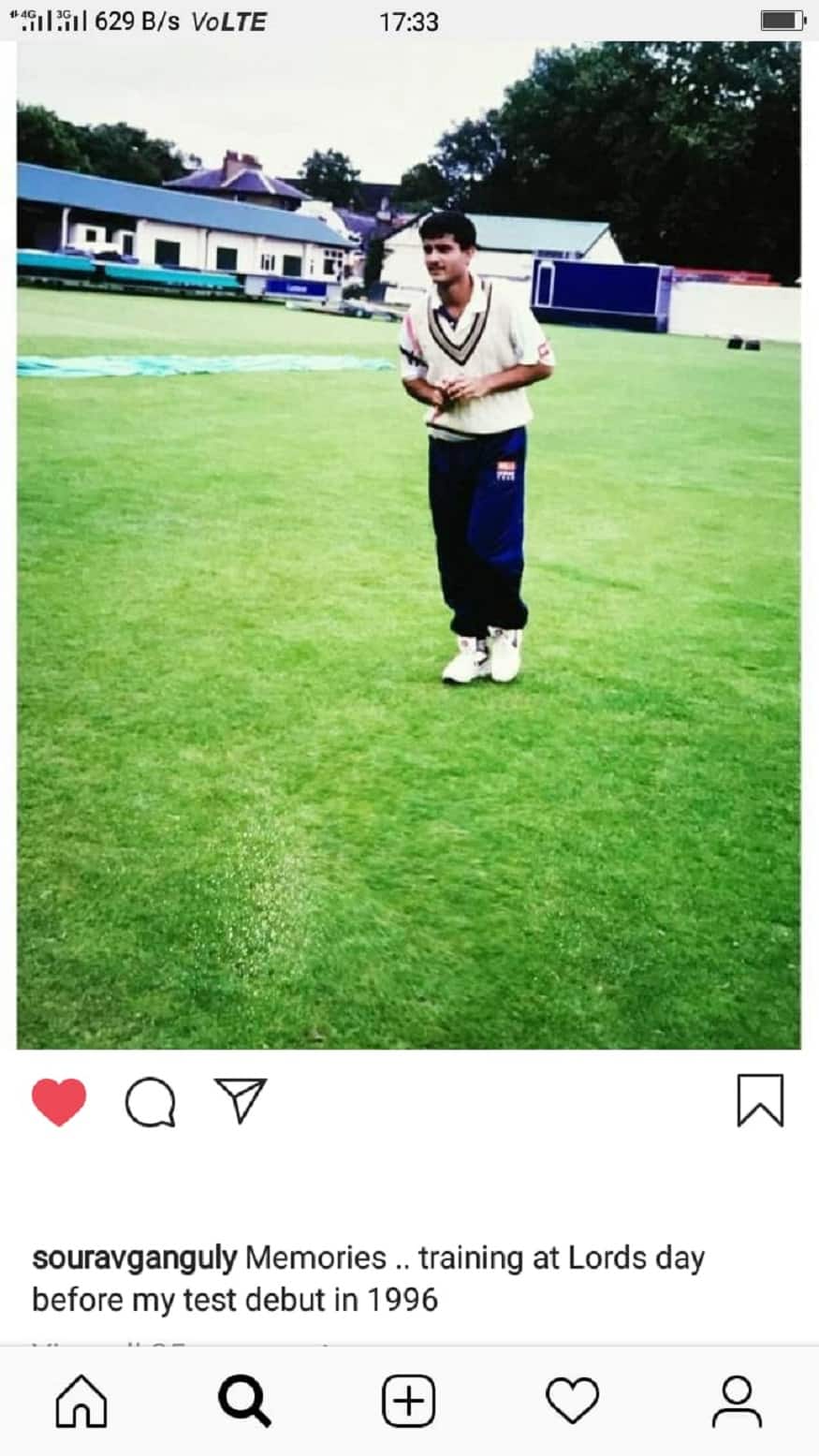 বুধবার সোশ্যাল মিডিয়ায় নিজের টেস্ট অভিষেকের আগে লর্ডসে অনুশীলনের ছবি পোস্ট করেছেন সৌরভ।