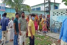 মুম্বই থেকে নিজেরাই লরি ভাড়া করে বাড়ি ফিরলেন মুর্শিদাবাদের ১২ জন শ্রমিক !