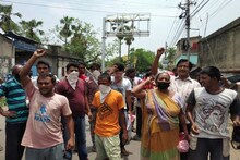 আমফানের আঁধার, বিদ্যুৎ না থাকায় পথে এলাকাবাসী, চলল অবরোধ 