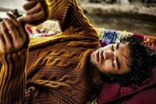 অবিকল যেন ইরফান খান, প্রয়াত অভিনেতার ছেলে বাবিলের ছবি দেখে আপ্লুত নেটিজেনরা