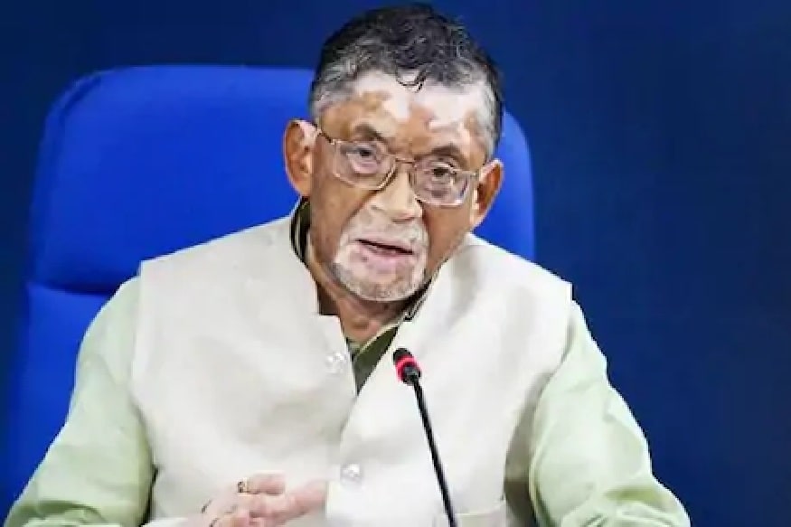 এই পরিস্থিতিতে দেশের শিল্প মহল সরকারের কাছে একগুচ্ছ দাবি জানিয়েছে৷ কেন্দ্রীয় শ্রম এবং রোজগার মন্ত্রী সন্তোষ গংওয়ারের সঙ্গে বৈঠকে দৈনিক কাজের সময় বাড়িয়ে ১২ ঘণ্টা করার আবেদন জানিয়েছে শিল্পমহল৷ PHOTO- FILE এই পরিস্থিতিতে দেশের শিল্প মহল সরকারের কাছে একগুচ্ছ দাবি জানিয়েছে৷ কেন্দ্রীয় শ্রম এবং রোজগার মন্ত্রী সন্তোষ গংওয়ারের সঙ্গে বৈঠকে দৈনিক কাজের সময় বাড়িয়ে ১২ ঘণ্টা করার আবেদন জানিয়েছে শিল্পমহল৷ PHOTO- FILE