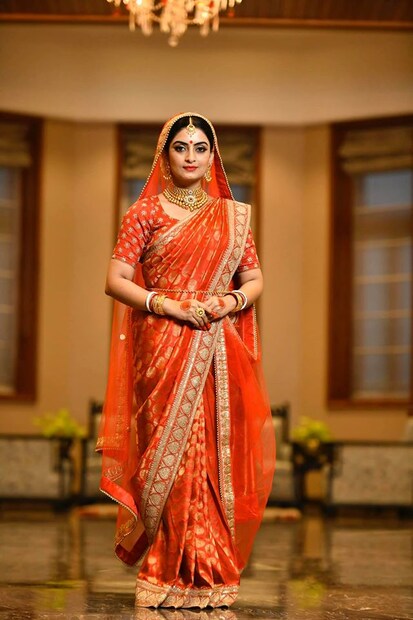 চারিদিকে কঠিন সময়৷ তবে তার মধ্যে মন ও শরীর ভাল রাখতে হবে তাঁকে এবং অপেক্ষা করতে হবে সেপ্টেম্বর পর্যন্ত৷ তার পরই কোলে আসবে প্রথম সন্তান৷ 