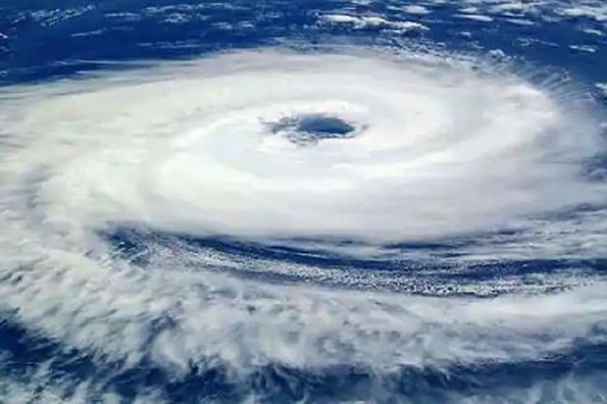 ▪️নিজের ও পরিবারের গুরুত্বপূর্ণ নথি ওয়াটারপ্রুফ প্যাকেটের মধ্যে রেখে দিন৷ ফলে ঝড়-জলে সেই সব নথি সুরক্ষিত থাকবে৷ ▪️নিজের ও পরিবারের গুরুত্বপূর্ণ নথি ওয়াটারপ্রুফ প্যাকেটের মধ্যে রেখে দিন৷ ফলে ঝড়-জলে সেই সব নথি সুরক্ষিত থাকবে৷