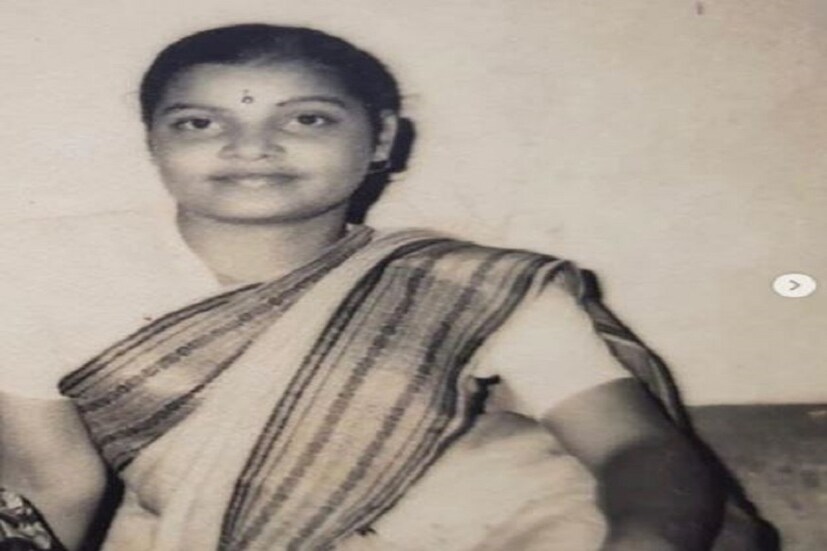 মাদার্স ডে-তে মায়ের ছবি পোস্ট করেছেন রাজ ঘরণী শুভশ্রী ৷ এই ছবিই কাঁপাচ্ছে ইনস্টাগ্রাম ৷ ছবি সৌজন্যে ইনস্টাগ্রাম ৷