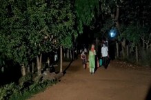 ভিন রাজ্য থেকে এসেও এলাকায় ঢুকতে পারলেন না এই জেলার শ্রমিকরা, উদ্বিগ্ন পরিবার ভিন রাজ্য থেকে এসেও এলাকায় ঢুকতে পারলেন না এই জেলার শ্রমিকরা, উদ্বিগ্ন পরিবার