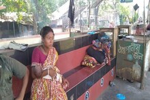 লকডাউনে স্টেশনে জন্ম নিল শিশু, সদ্যোজাতকে নিয়ে কোনও মতে দিন কাটাচ্ছেন একা মা