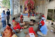 কোনও দাওয়াইতেই বাগে আসছে না করোনা, নির্ঘণ্ট মেনে মন্দিরে যজ্ঞে বসলেন পুরোহিতরা