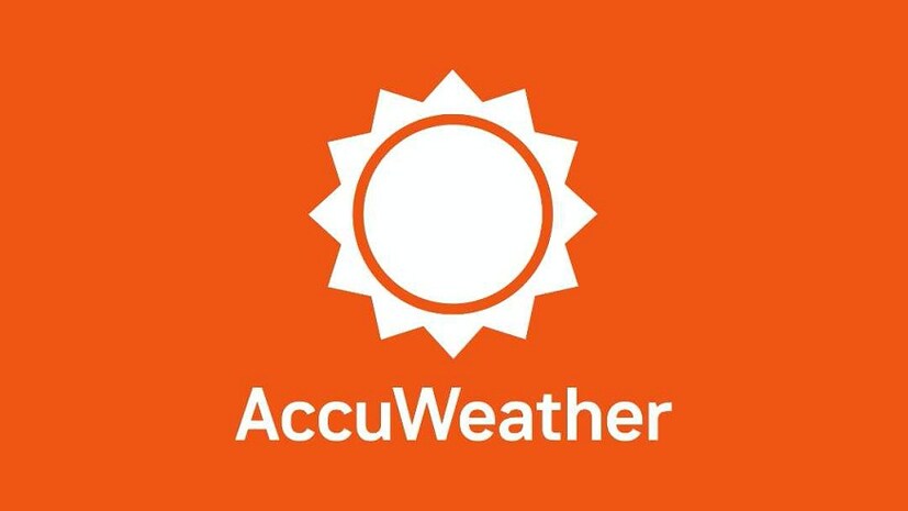 Accuweather - এই ওয়েবসাইটির নাম প্রায় সবারই চেনা। আবহাওয়ার পূর্বাভাসের জন্য বেশির ভাগ সময় সবাই এই ওয়েবসাইটটি ব্যবহার করে থাকে। কিন্তু আবহাওয়া নয়, এই সাইট জানিয়ে দেবে ঘূর্ণিঝড়ের অবস্থান, বায়ুর গতিবেগ আর চলন পথ ইত্যাদি। 