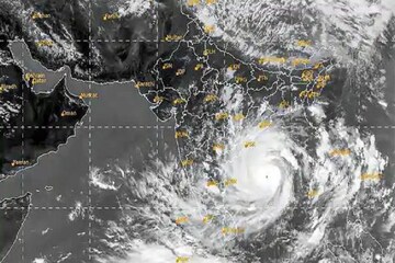 Super Cyclone Amphan| শেষ ৬ ঘণ্টায় গতি বাড়িয়ে দিঘার আরও কাছে আমফান