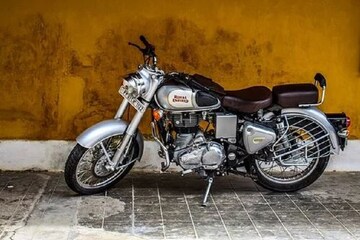 অগাস্ট মাস থেকেই সস্তা হচ্ছে নতুন গাড়ি, বাইকের দাম