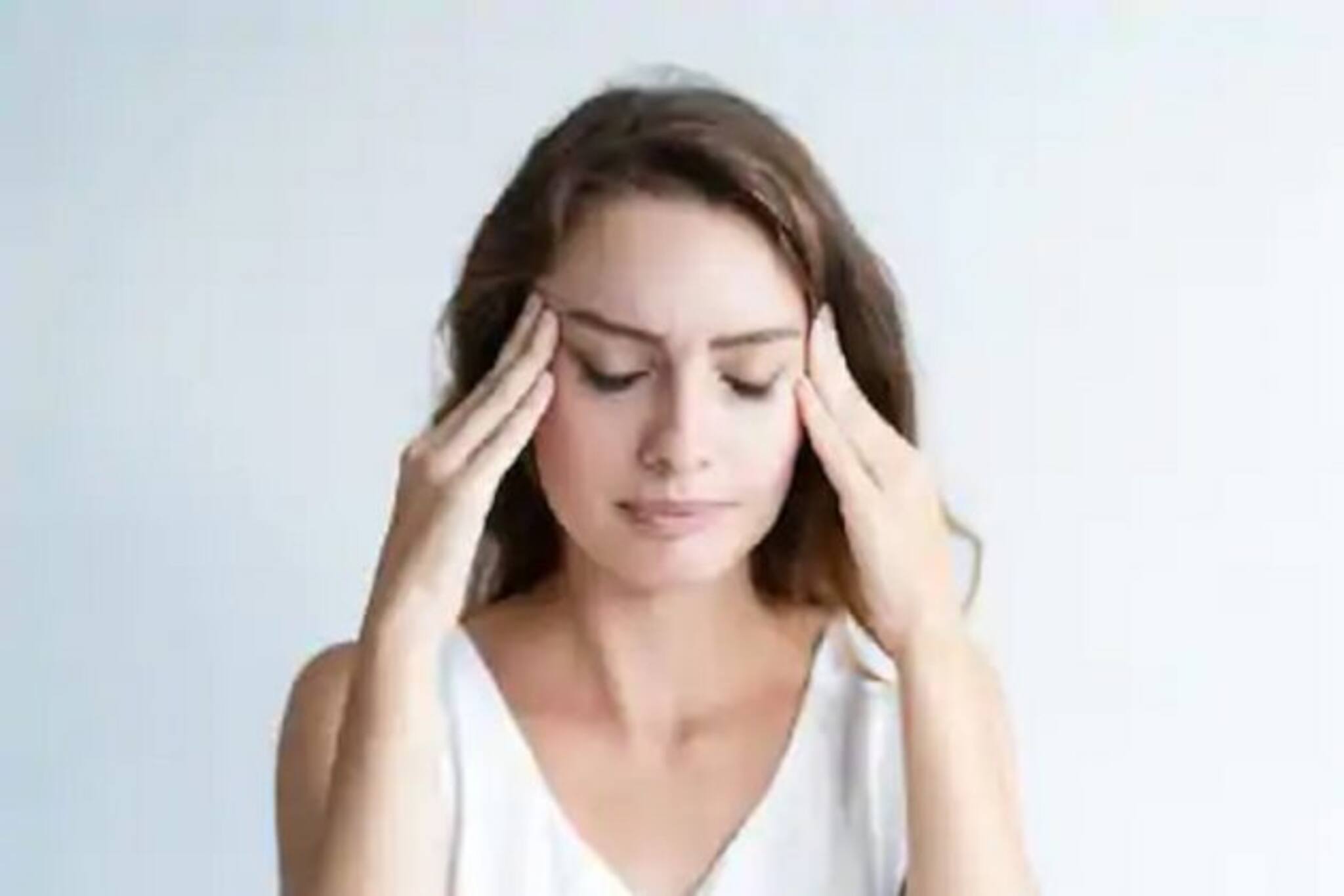 করোনা ভাইরাসের লক্ষণ হতে পারে কানে ব্যাথা, ভুলেও করবেন না এই কাজ