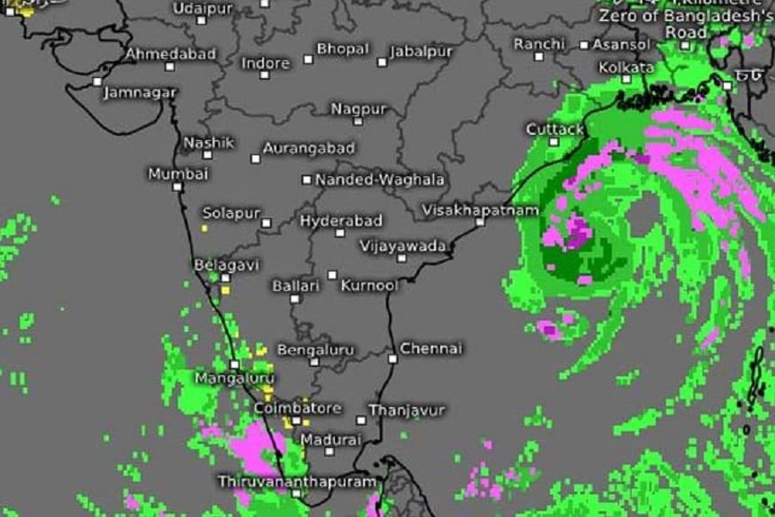 আবহাওয়া এজেন্সিদের আশঙ্কা যেভাবে এগোচ্ছে আমফান তাতে এই সাইক্লোনমে মাসের ১৯-২০ তারিখ নাগাদ স্থলভাগে ঝাঁপিয়ে পড়বে ৷ মে মাসের ১৬ তারিখ থেকে বঙ্গোপসাগরের মধ্যেই নিজের শক্তি আরও বাড়ানোর কাজ শুরু করবে এই প্রাক মনসুন সাইক্লোন ৷ আবহাওয়া এজেন্সিদের আশঙ্কা যেভাবে এগোচ্ছে আমফান তাতে এই সাইক্লোনমে মাসের ১৯-২০ তারিখ নাগাদ স্থলভাগে ঝাঁপিয়ে পড়বে ৷ মে মাসের ১৬ তারিখ থেকে বঙ্গোপসাগরের মধ্যেই নিজের শক্তি আরও বাড়ানোর কাজ শুরু করবে এই প্রাক মনসুন সাইক্লোন ৷