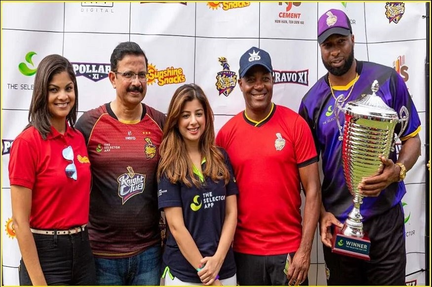 কেকেআরের কর্ণধারের ক্যারিবিয়ান প্রিমিয়ার লিগে বিনিয়োগ করেছেন৷ ২০১৫ সালে ত্রিনিদাদের শেয়ার কিনেছিলেন শাহরুখ ৷Photo- File কেকেআরের কর্ণধারের ক্যারিবিয়ান প্রিমিয়ার লিগে বিনিয়োগ করেছেন৷ ২০১৫ সালে ত্রিনিদাদের শেয়ার কিনেছিলেন শাহরুখ ৷Photo- File